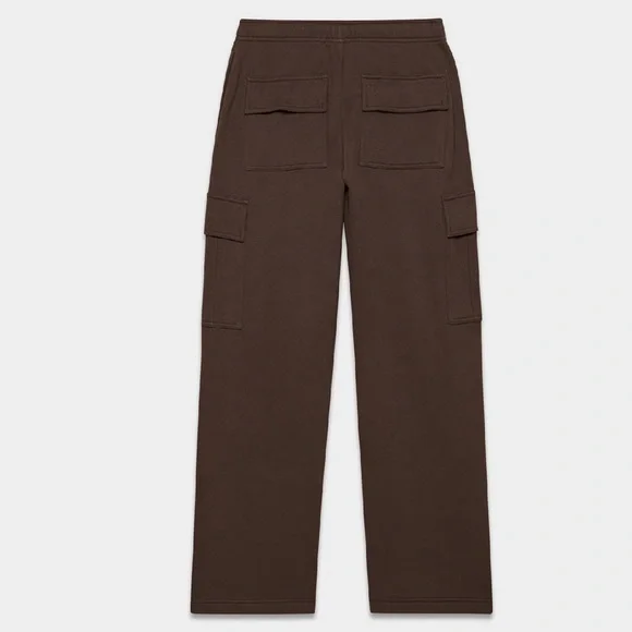 NWT’S ARITZIA SWEATFLEECE MEGA CARGO JOGGERS! - Picture 4 of 5